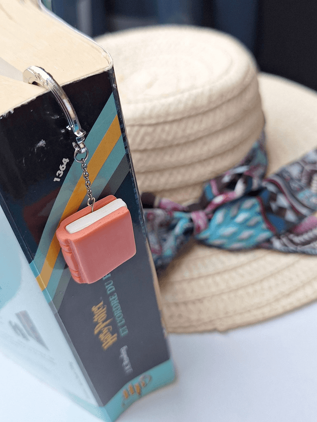Marque-page – Le livre grand format