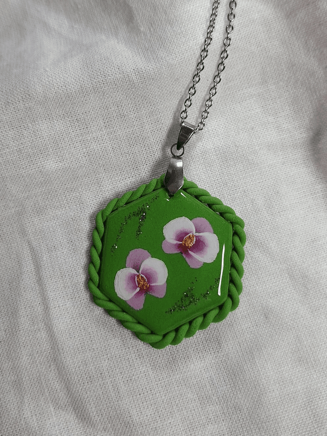 Pendentif Flora - Fleurs roses (hexagone)